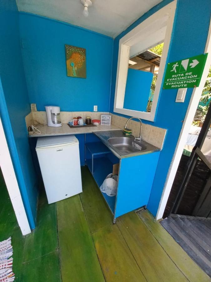 Bed and Breakfast Donde Familia Manito Paquera Esterno foto