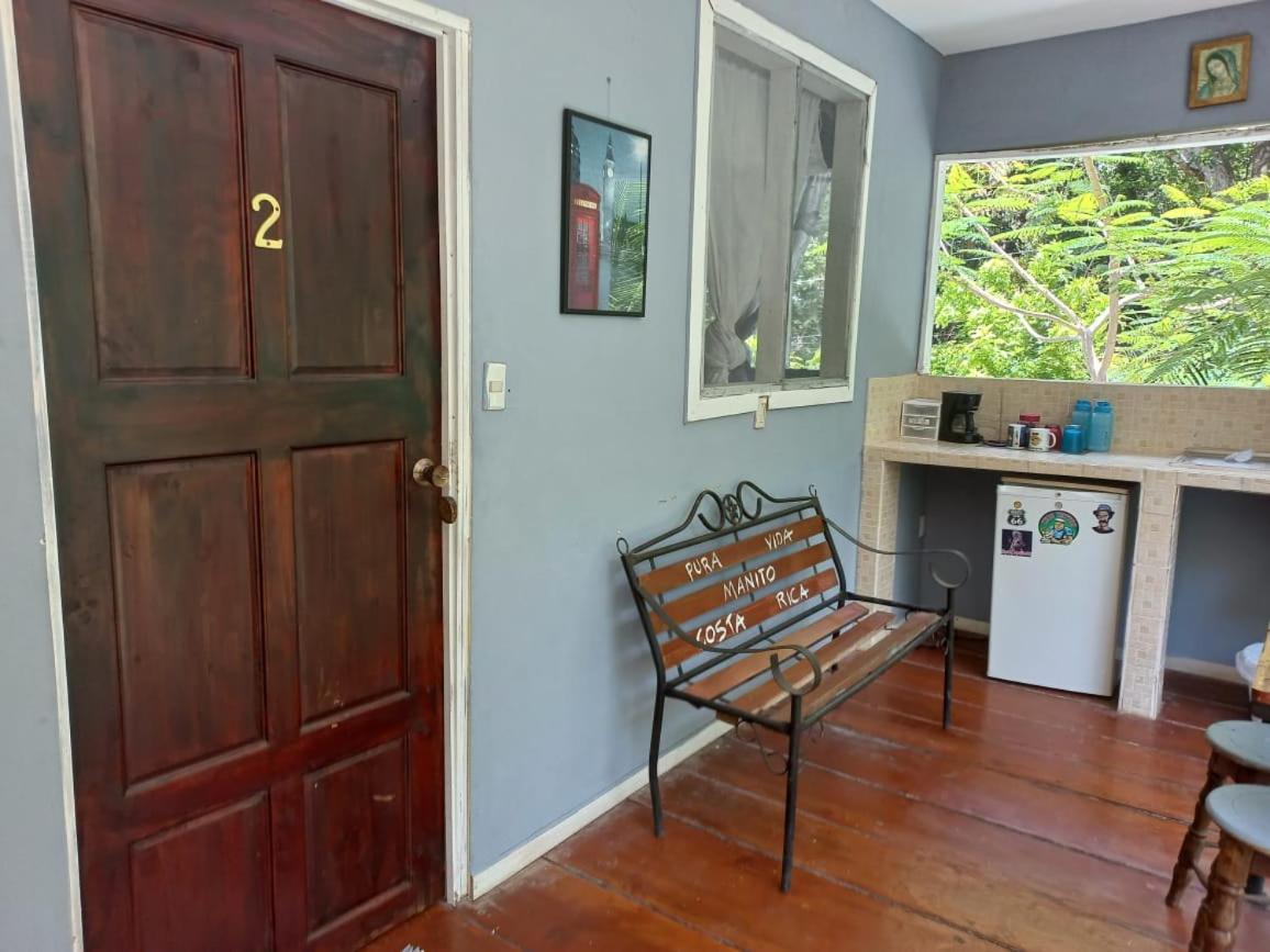 Bed and Breakfast Donde Familia Manito Paquera Esterno foto