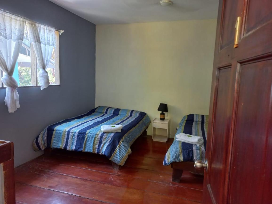 Bed and Breakfast Donde Familia Manito Paquera Esterno foto